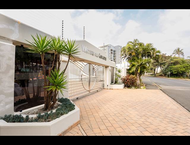 3 BEDROOM APARTMENT FOR SALE IN UMHLANGA CENTRAL